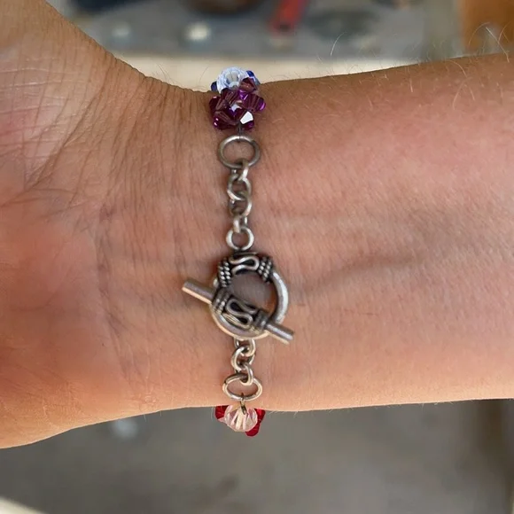 Handmade Swarovski Crystal flower rainbow pride bracelet - Picture 14 of 14